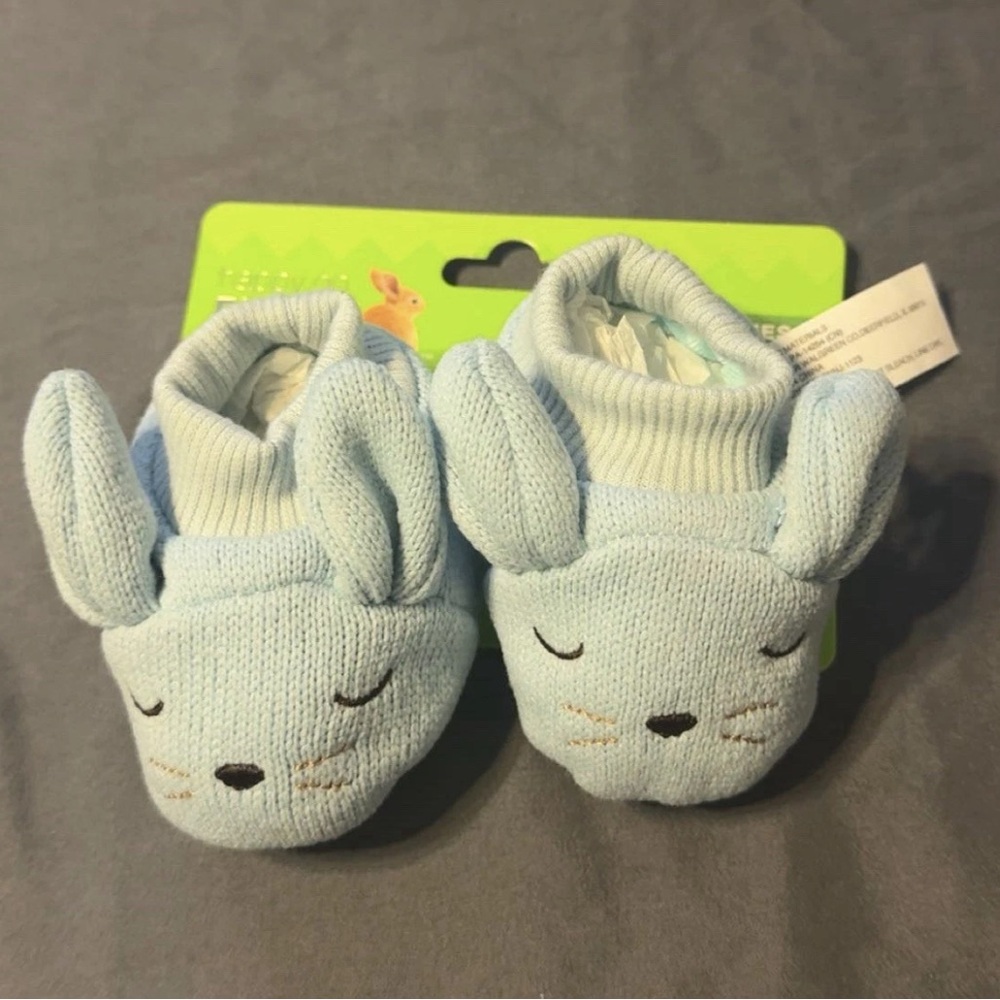 Happy Go Fluffy Baby Boy’s First Easter Blue Booties Comfy 0-6 Months BRAND NEW